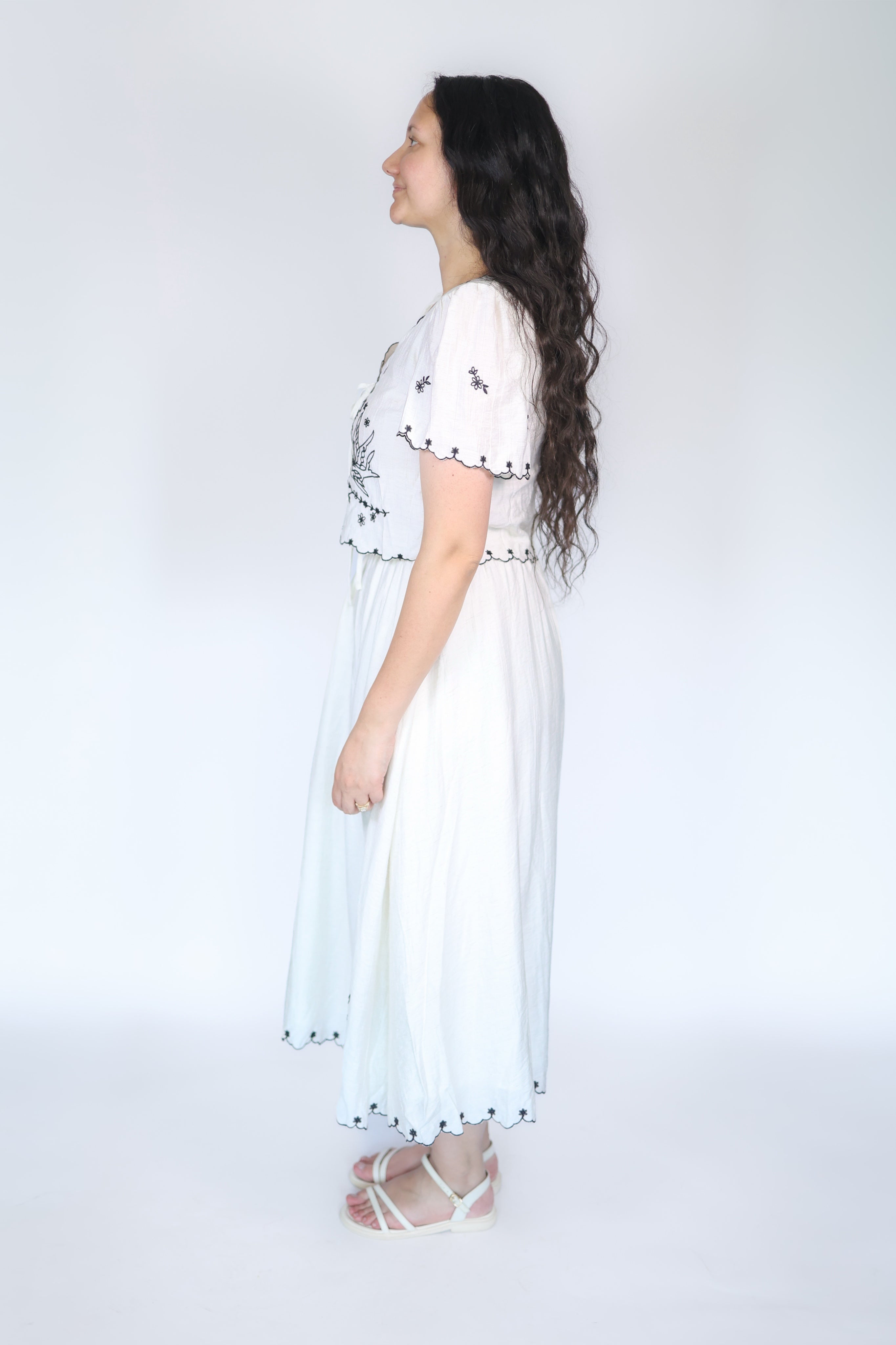 Birdie Embroidered Set