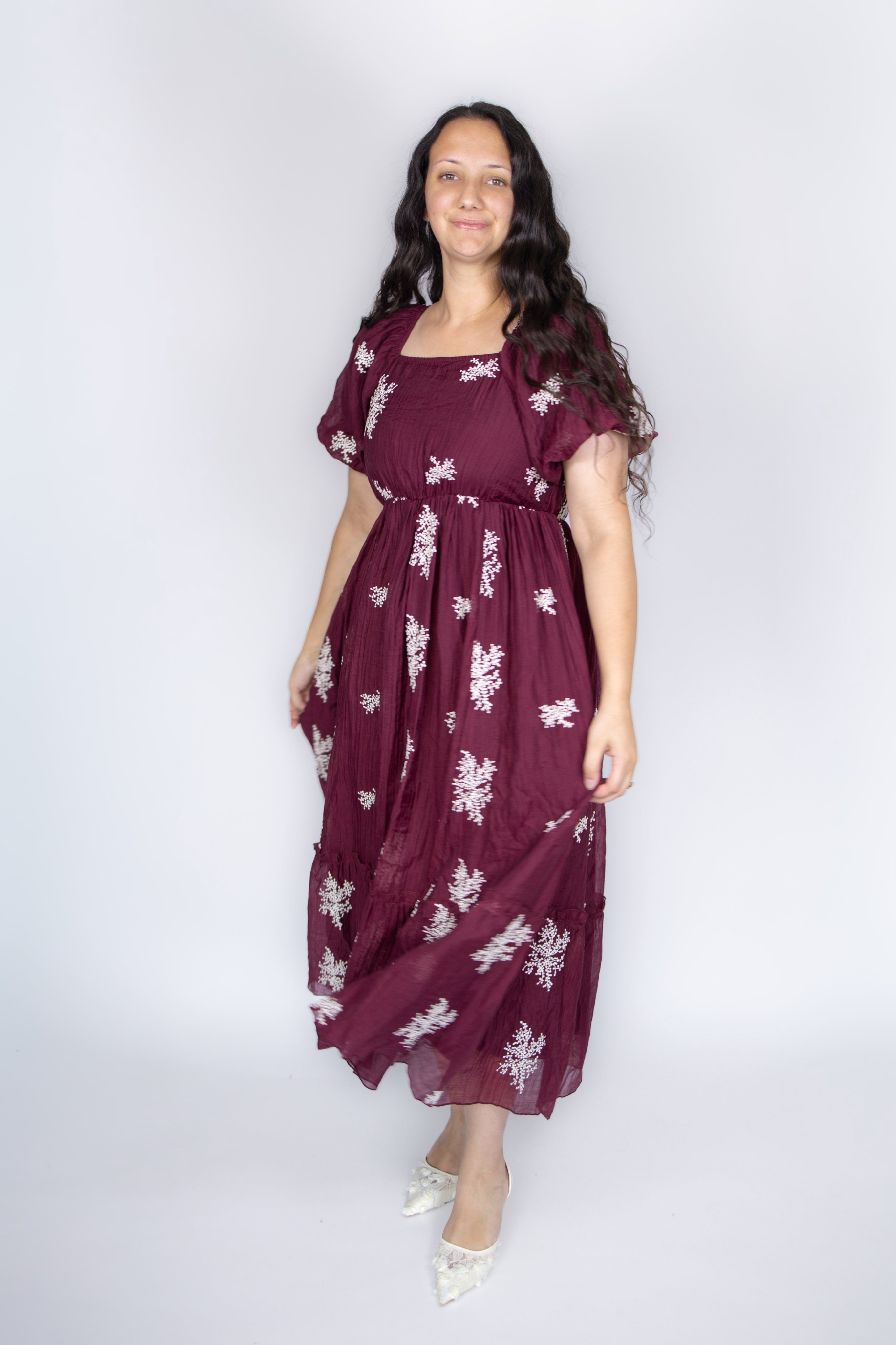 Aria Floral Embroidered Dress in Wine