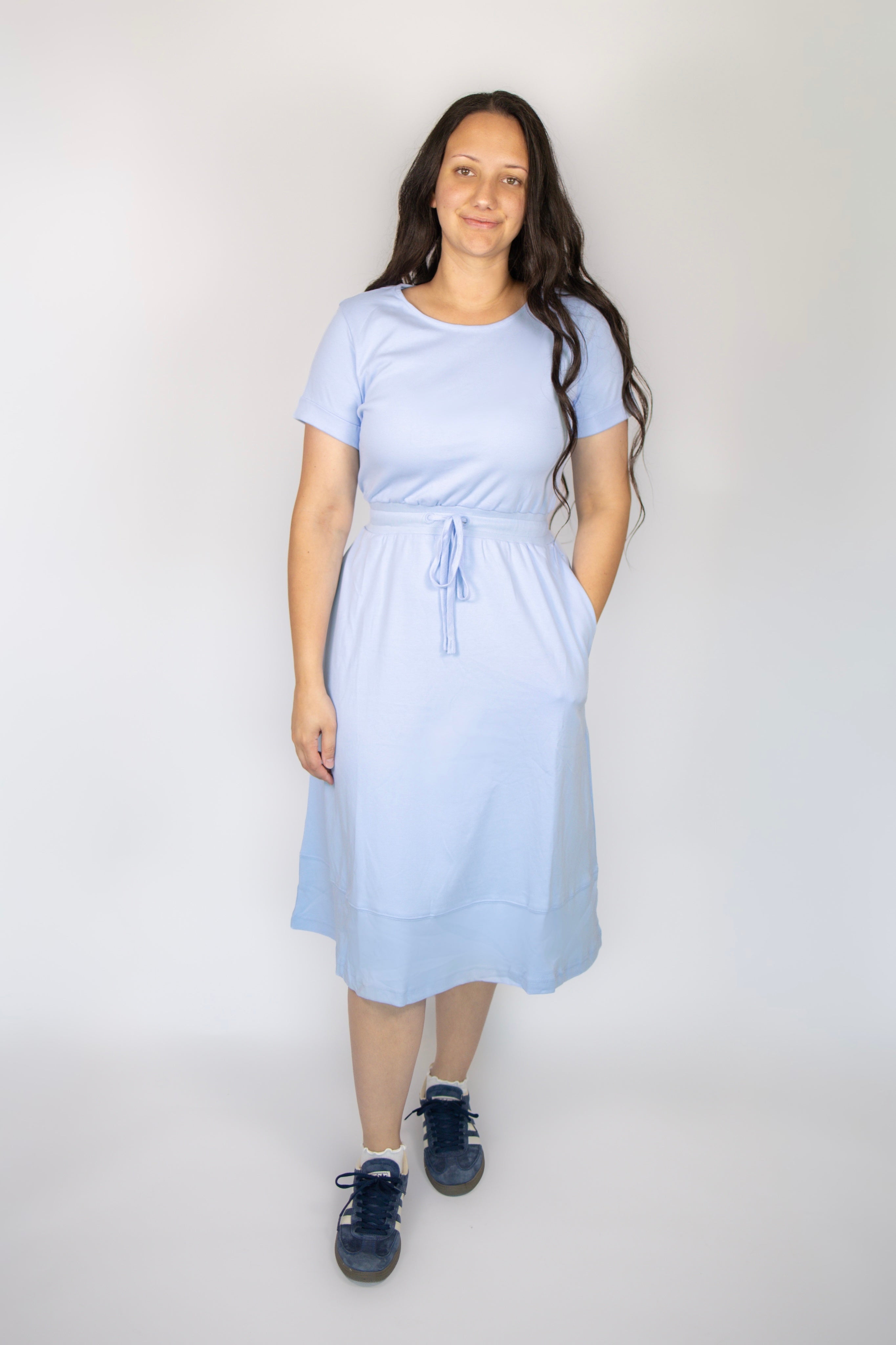 Mia Casual Midi Dress in Baby Blue XS