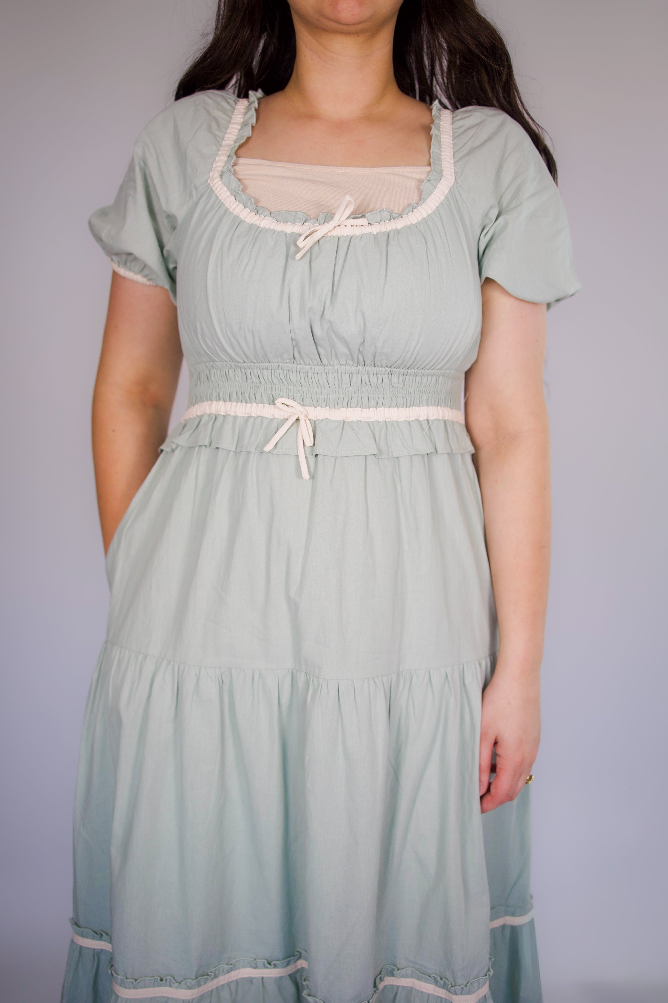 Junie Contrast Trim Maxi Dress