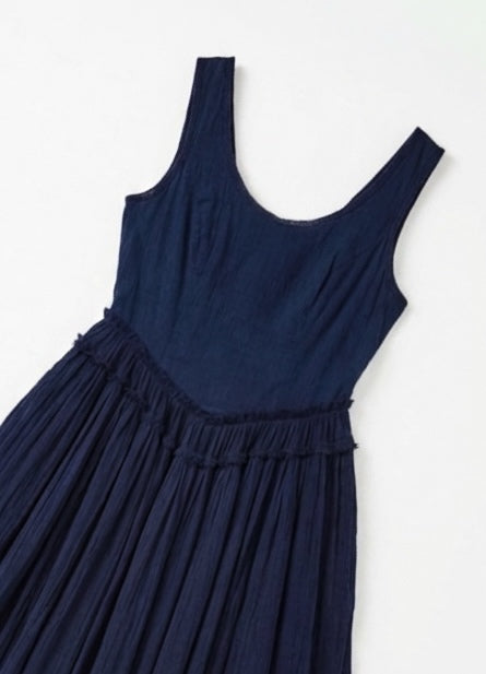 Vestido de tirantes con cintura vasca Robin